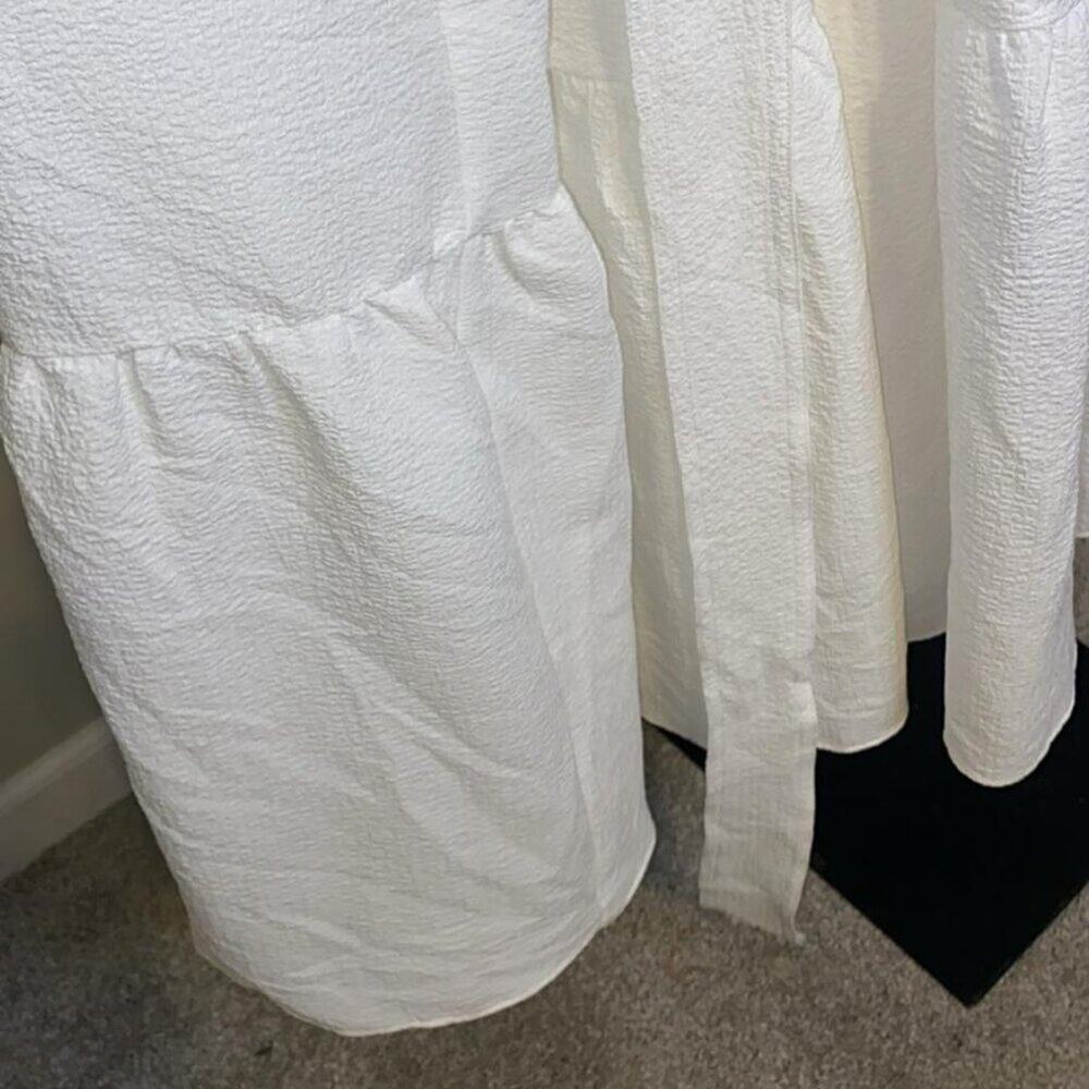 Anne Klein Men's Tiered Tie Neck Maxi - Picture 12 of 12